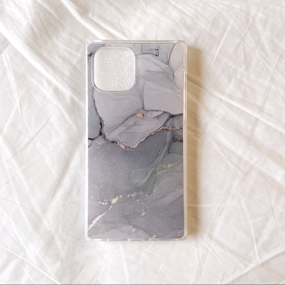 SHEIN ✨ IPhone 12/iPhone 12 Pro gray/blue marble box phone case ✨